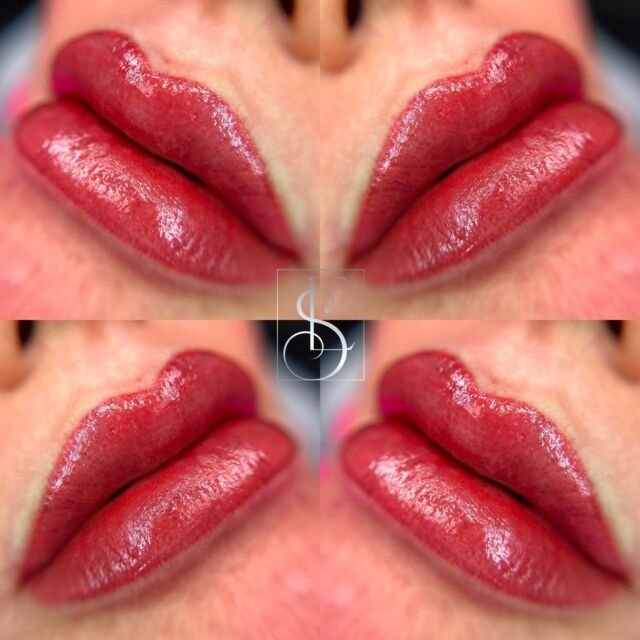 While putting my students in the spotlight is invaluable, I can’t help but miss sharing my own artistry with all of you 😉🥰

Help ya girl out and show some love for this new set of annual lip blush tattoo, done by yours truly 💋✨

⎯⎯⎯⎯⎯⎯
𝗦𝗨𝗣𝗣𝗟𝗜𝗘𝗦: @espoir_pmushop
https://espoirstudios.com/shop

⟣ 𝗦𝗮𝘃𝗲 𝟭𝟬% 𝘂𝘀𝗶𝗻𝗴 "𝗘𝗦𝗣𝗢𝗜𝗥𝗦𝗧𝗨𝗗𝗜𝗢𝗦" 𝗮𝘁 𝗰𝗵𝗲𝗰𝗸𝗼𝘂𝘁! 💸